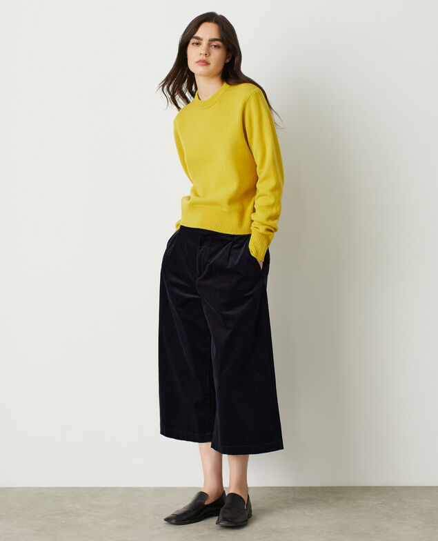 Wool crew-neck sweater U460 yellow