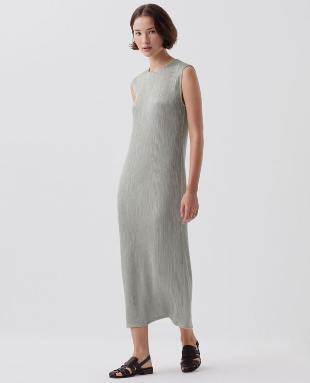 Robe longue textur&eacute;e sans manches J050 shadow gray