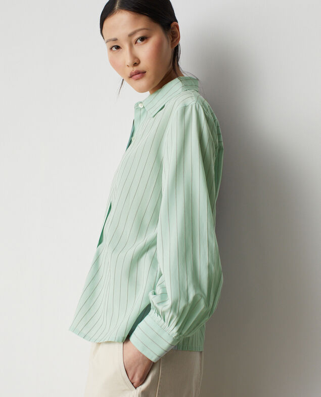 Chemise ray&eacute;e fluide M501 st 3d light green